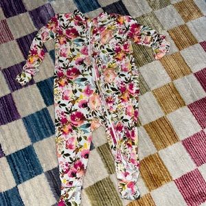 Gigi and max sleeper size 3m